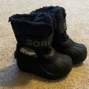 Sorel Black Snow Boots with Fur Trim